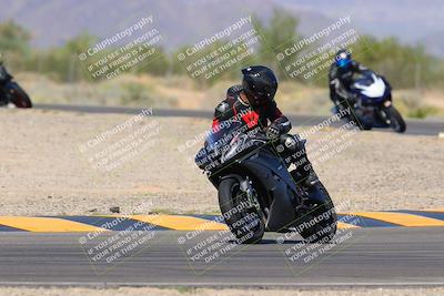 media/Sep-25-2023-Moto Forza (Mon) [[81ffa65e0a]]/B-C Group/Session 2 (Turn 7)/